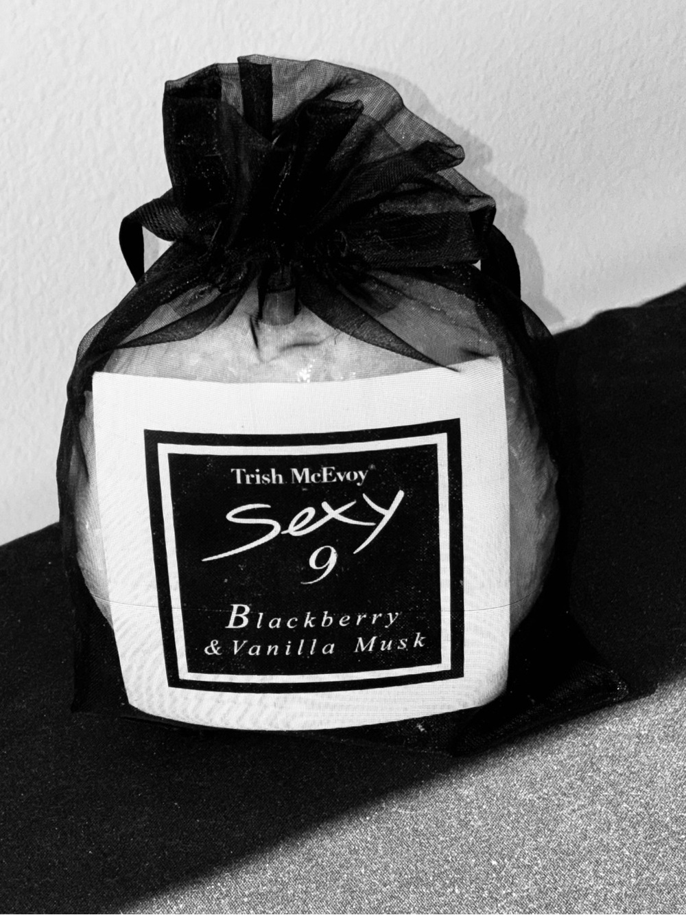Trish Sexy No. 9 Blackberry & Vanilla Musk, this richly foaming body sponge NWT